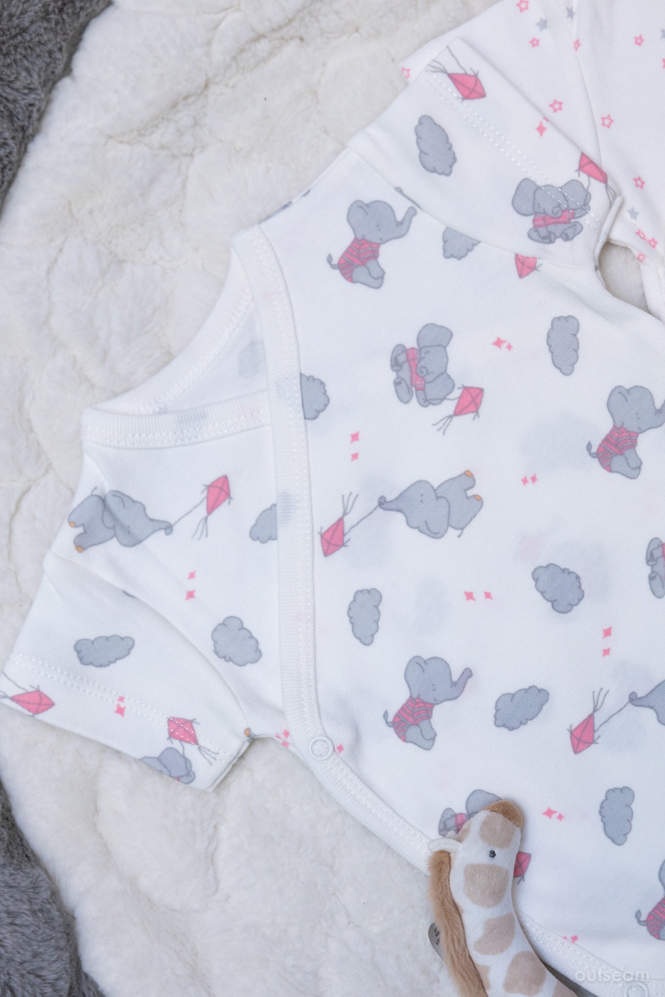 Outseam Bodysuit Set Pink Elephants Stars — detail view 2